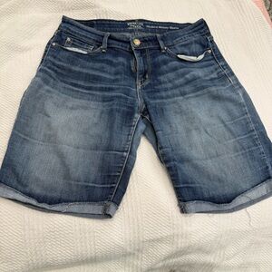 Levi's 6 28" Signature Denim modern Jeans shorts jorts worn soft casual grunge